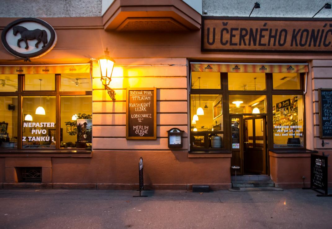 u_cerneho_konicka_01.jpg Thumbnail